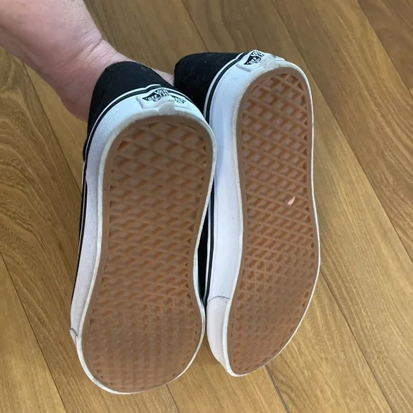 Vans Womens 10.5 Classic Black Canvas Low Top Lace Up Old Skool Skate Sneakers - Picture 9 of 11